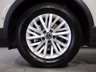 VOLKSWAGEN T-Roc LIFE 1.0 TSI 81 KW (110 CV)