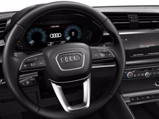 AUDI Q3 SPB 35 TFSI S tronic Identity Black