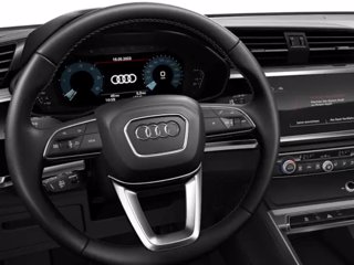 AUDI Q3 45 TFSI quattro S tronic Identity Black