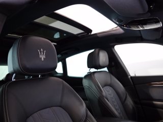 MASERATI Levante 3.0 v6 275cv auto