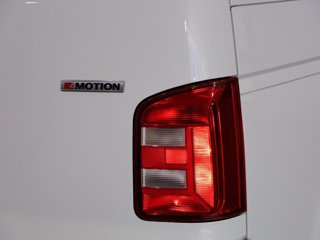 VOLKSWAGEN Transporter FURG PL110 TDI4MO