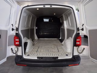 VOLKSWAGEN Transporter FURG PL110 TDI4MO