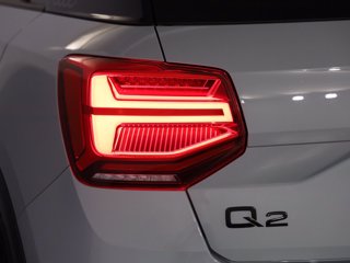 AUDI Q2 30 2.0 tdi identity black s-tronic