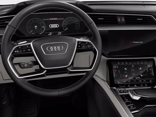 AUDI Q8 e-tron SPB 55 quattro S line edition