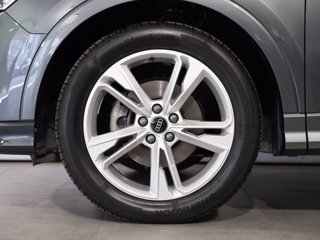 AUDI Q3 35 2.0 tdi s-tronic