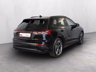 AUDI Q4 e-tron 40