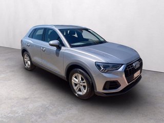 AUDI Q3 35 2.0 tdi s-tronic