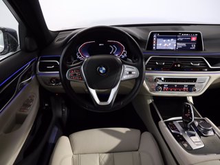 BMW 745e auto