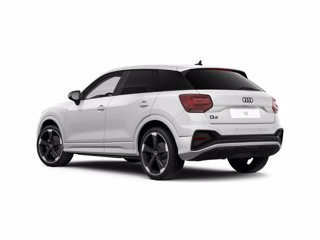 AUDI Q2 35 TDI S tronic Identity Black