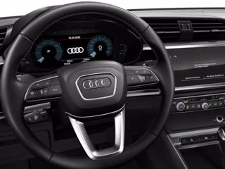 AUDI Q3 SPB 40 TDI quattro S tronic Identity Black