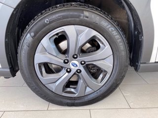 SUBARU Outback 2.5i style lineartronic