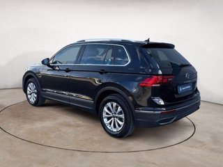 VOLKSWAGEN Tiguan 2.0 TDI 150 CV SCR DSG Life